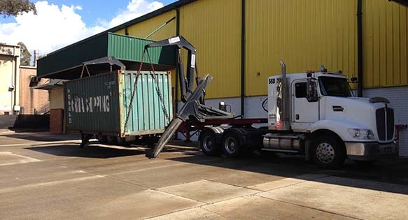 Business & commercial self storage