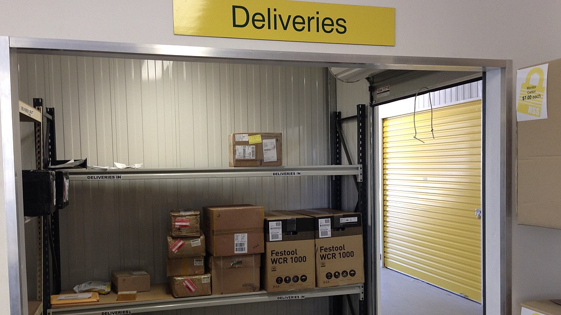 Business & commercial self storage